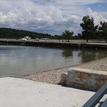 Apartamento Mare Ždrelac