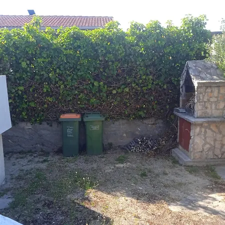 Front With Terrace And View Aprtment Mare * Ždrelac